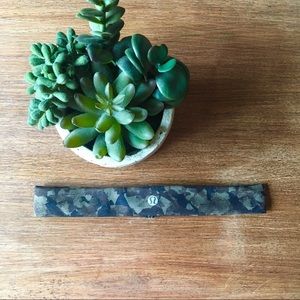 LULULEMON HEADBAND brand new never been worn